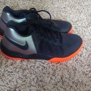 Nike Fast N Free tennis shoes size 10.5 AV4713-400